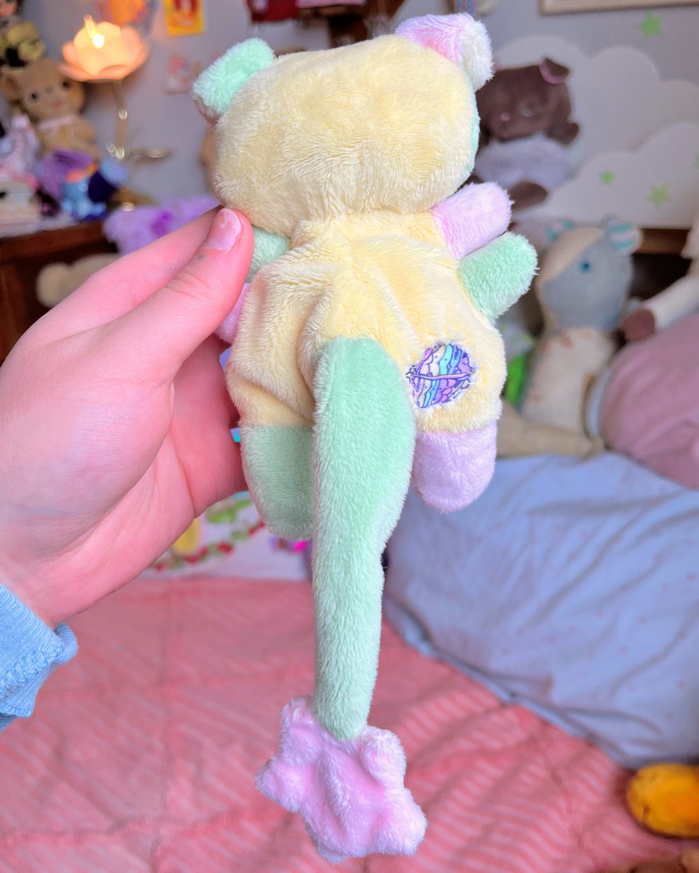Image of Hugg-A-Me Babey! Rainbow Sherbet