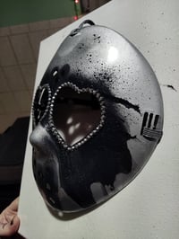 Image 2 of Horror heart eye hockey mask silver and black