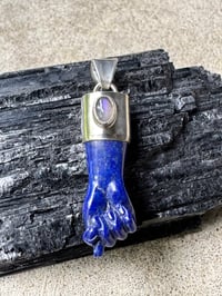 Image 5 of Lapis and labradorite mano figa 