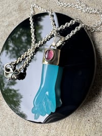 Image 2 of Add a chain