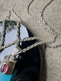 Image 5 of Add a chain