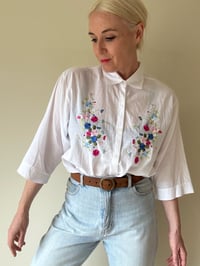 Image 3 of Vintage Agradecer White Cotton Floral Embroidered Shirt 