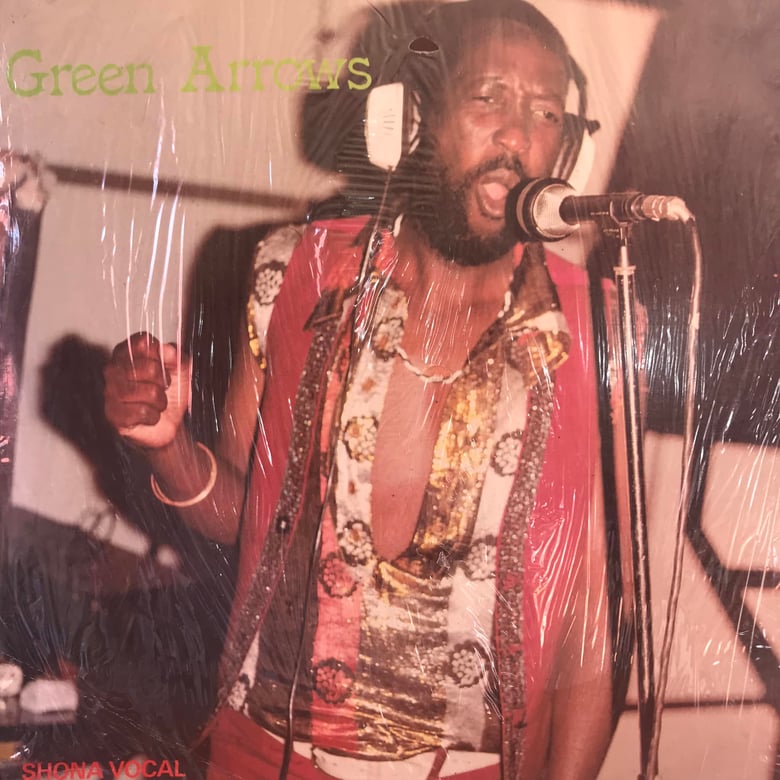 Image of Green Arrows - Chivaraidze