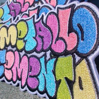 Image 3 of Patch Ricamata Graffiti Colori