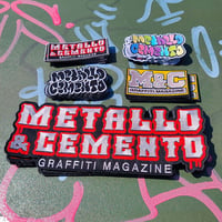 Image 1 of Offerta Patch Ricamate - Metallo e Cemento