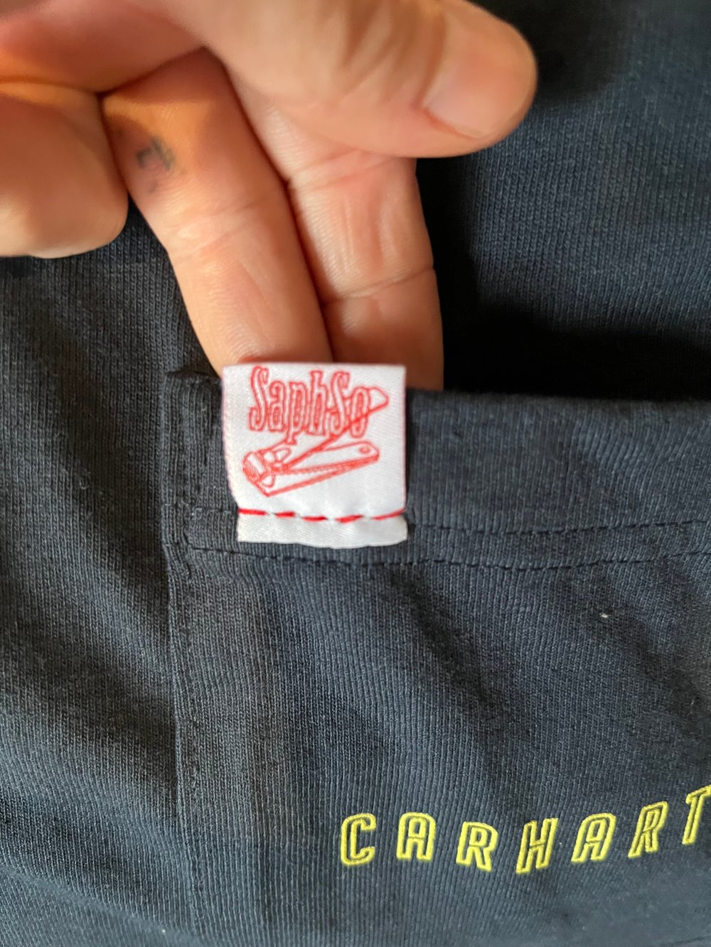 XL "HOMEAUX" VERTICAL NAVY CARHARTT LONGSLEEVE