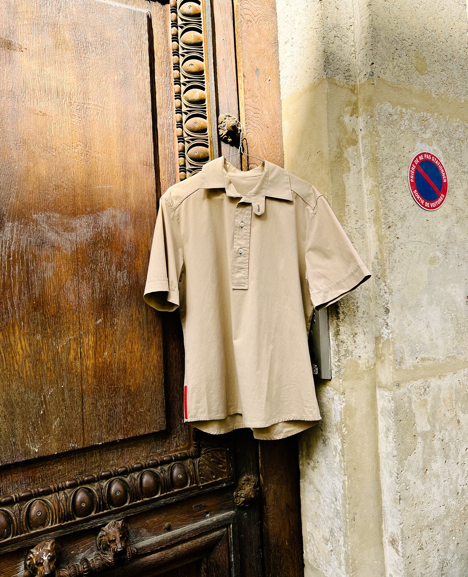 Prada Short Sleeve Shirt in Beige 2000's - Size M