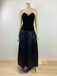 Image 2 of Vintage Oscar De La Renta Black Silk & Velvet Pouf Ball Skirt