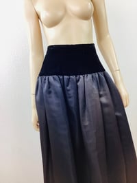 Image 5 of Vintage Oscar De La Renta Black Silk & Velvet Pouf Ball Skirt