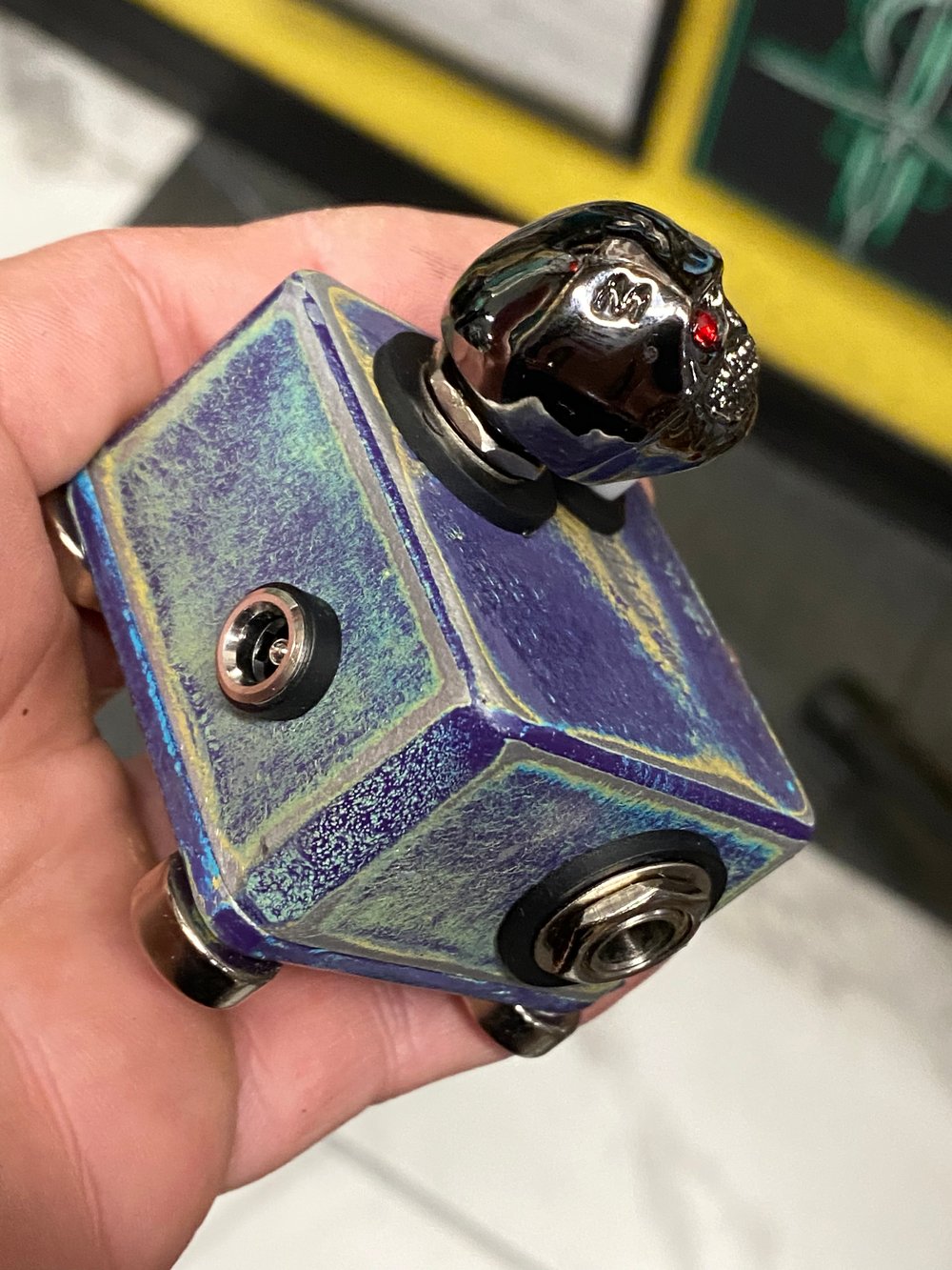Image of Skeletor/Juice Box DIGI/ left side mount