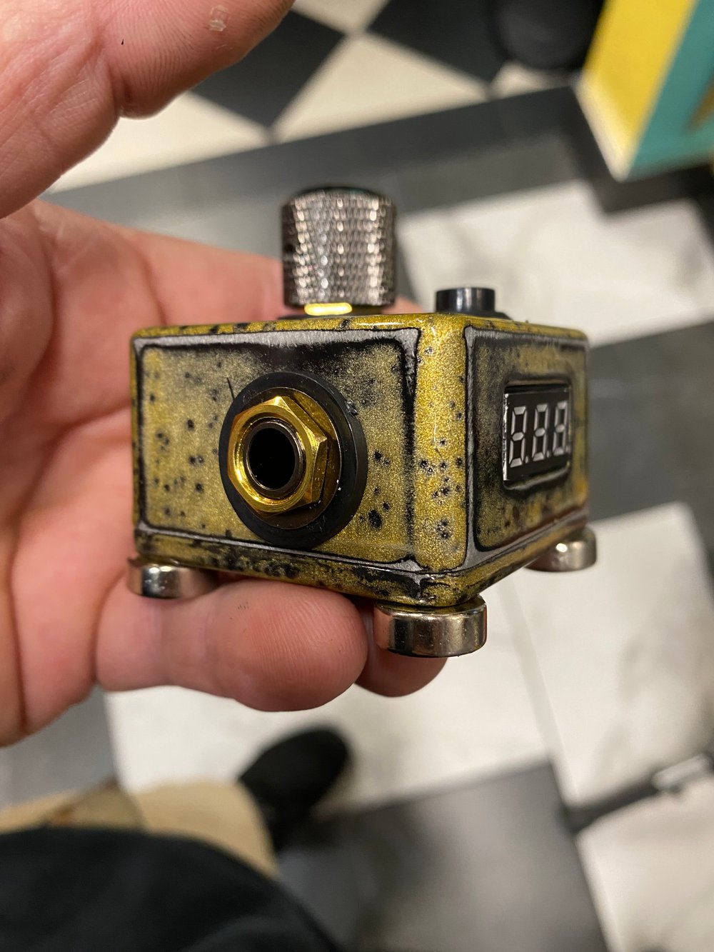 Image of Golden Tar/Juice Box DIGI/left side mount