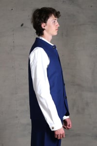 Image 7 of Clayton Gilet linen - French Blue 
