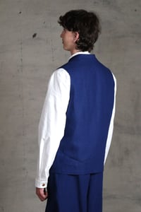 Image 10 of Clayton Gilet linen - French Blue 