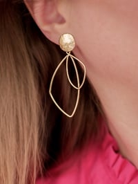 Image 2 of Petites Boucles d'Oreilles ZAÉ