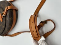 Image 17 of Louis Vuitton Chantilly PM Monogram 8