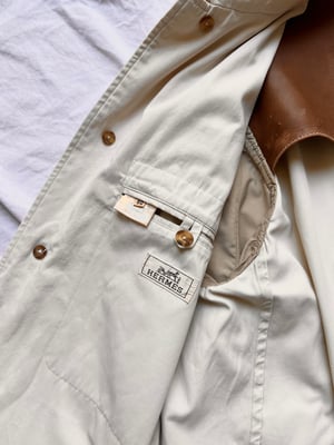 Hermès Cream Jacket with Contrasting Leather Detail - Size 50