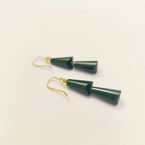 Image of Pendientes Temaki Rojo / Verde Oscuro
