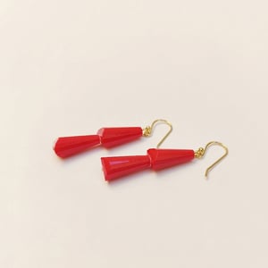 Image of Pendientes Temaki Rojo / Verde Oscuro