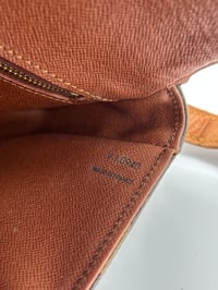 Image 19 of Louis Vuitton Chantilly GM Monogram Canvas 8