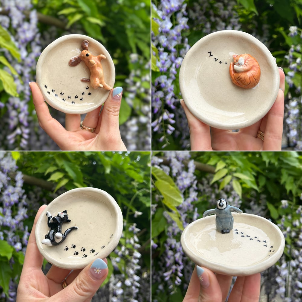 Image of trinket dishes