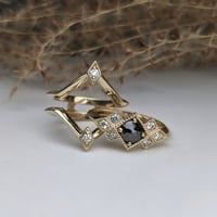 Image 3 of Amaya 6 Ring Set