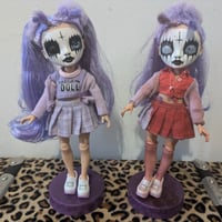 Violet twins 