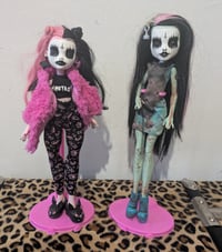 Draculaura & Frankie-stein 