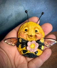 Image 4 of Made to Order Chubby Bumblebee magnet with flower or heart