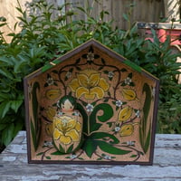 Image 6 of spring thicket wall box