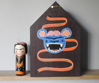 Image 10 of shrine to Frida