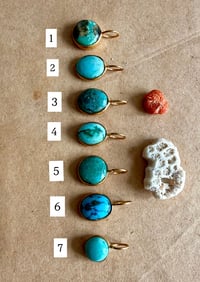 Image 1 of Pendentifs petites turquoises 