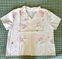Image 1 of Chemise fleurie 4 