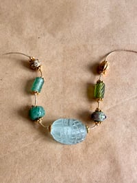 Image 2 of Le collier scarabée 