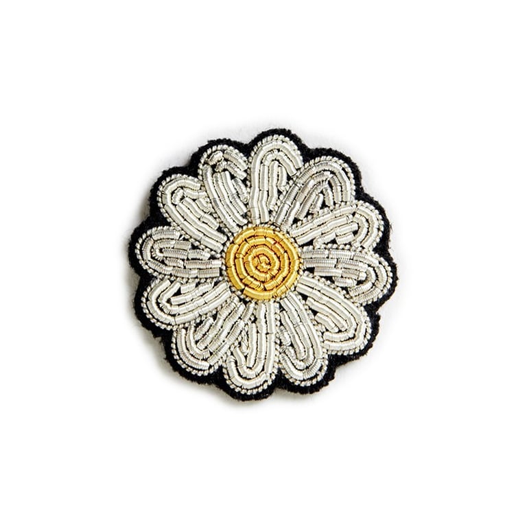 BROCHE BRODÉE FLEUR - MACON & LESQUOY (PLUSIEURS MODÈLES)