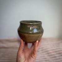 Image 2 of Unique Ceramic Centrepiece