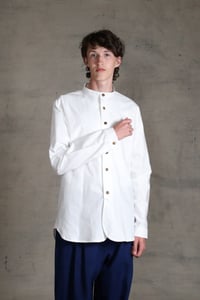 Image 12 of BED SHIRT - white chambray