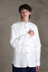 Image 11 of BED SHIRT - white chambray