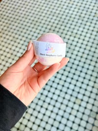 Black Raspberry Vanilla Bath Bomb 