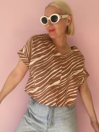 Image 1 of Two Hearts Label Animal Print Short Sleeve Cotton Linen Summer Crop Top 