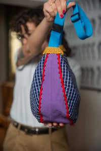 Image 3 of Banana Bag 103