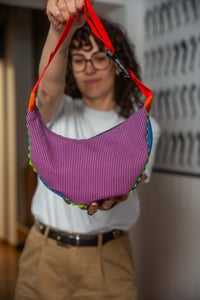 Image 3 of Banana Bag 110