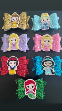 Dress up girl