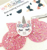 Image 1 of Bow party in a box