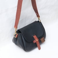 Image 2 of STUDIO LINE Puff Sling in black