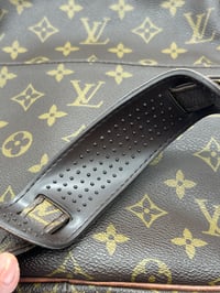 Image 21 of Louis Vuitton Marceau Vintage Monogram Messenger Bag