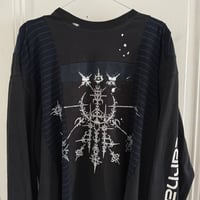 Image 3 of long sleeve 1 1of1 XL