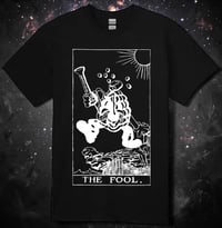 THE FOOL GILDAN BLACK