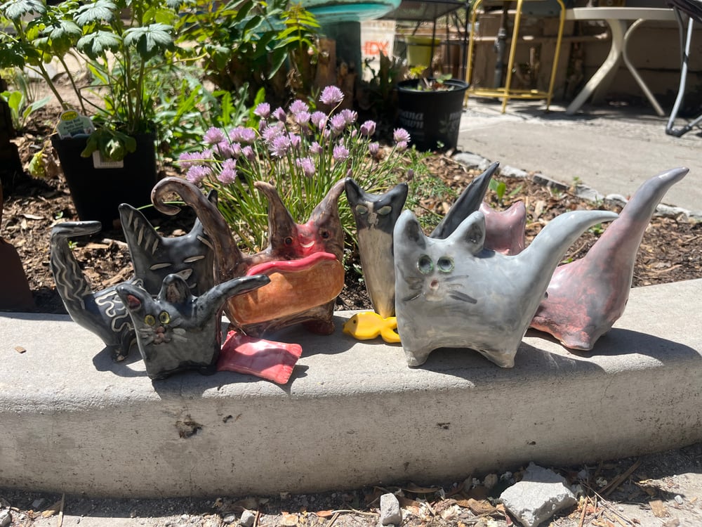 Image of Wet Wednesday Clay N’ Play: Cat Sculptures