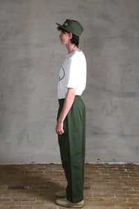 Image 7 of CAPTAIN TROUSER wax cotton - Olive Green