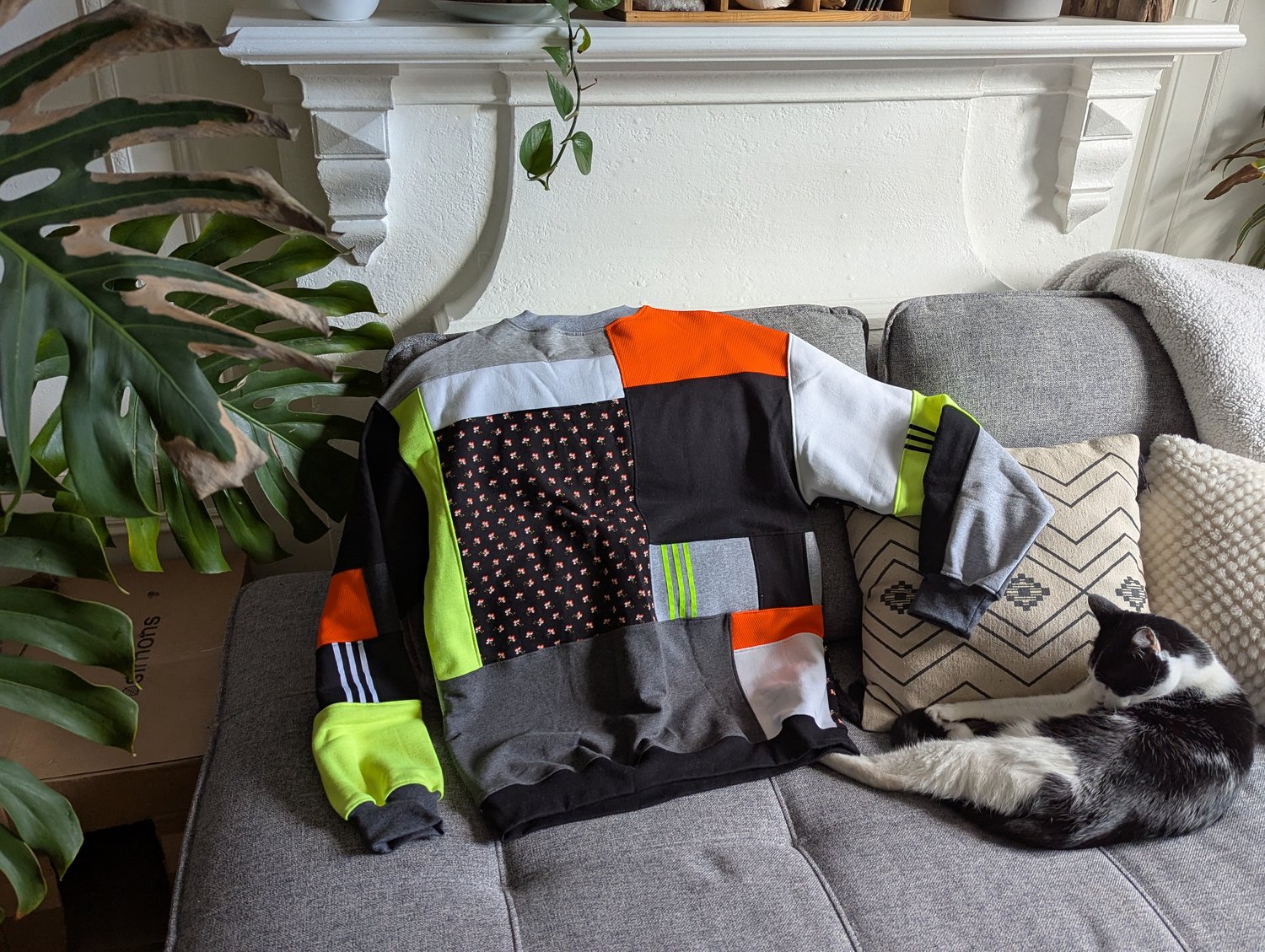 Image of OAK Unisex's Oversized Medium Neon Black and White Patchwork Crew Neck